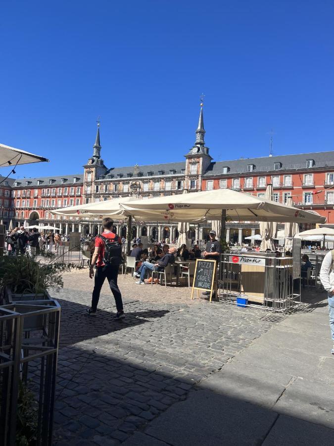 Economico Piso En Madrid Centroアパートメント エクステリア 写真